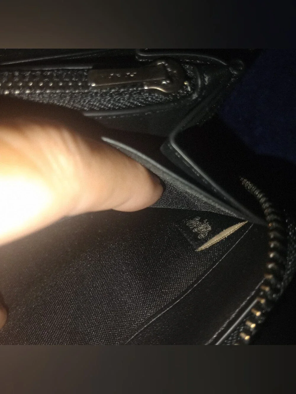 NWOT Coach Accordian Wallet in Signature Leather